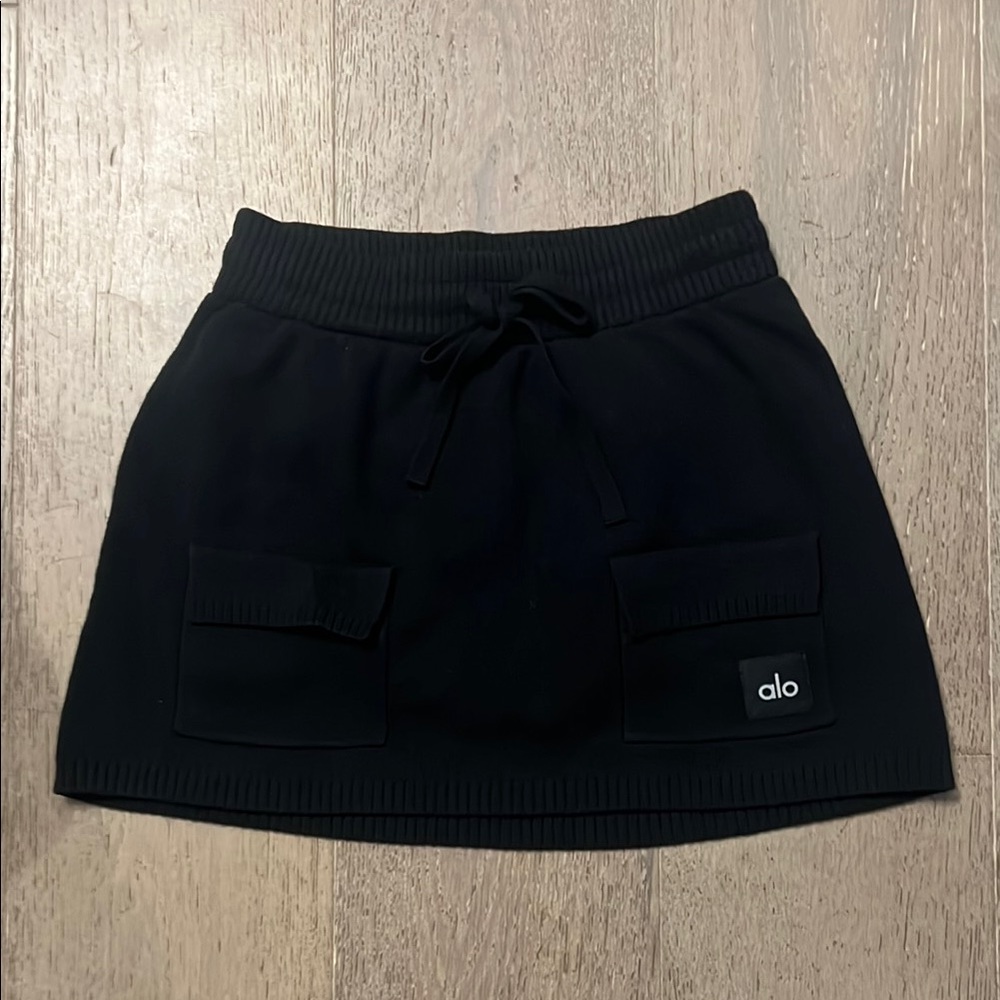 ALO Scholar Knit Cargo Skirt - Black